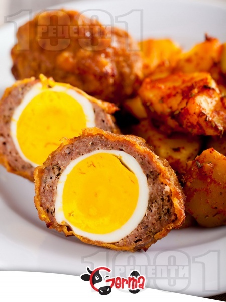 Печени кюфтета, пълнени с варени яйца на фурна (шотландски яйца) - снимка на рецептата